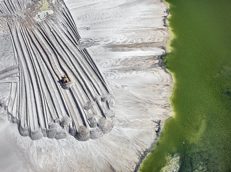 EDWARD BURTYNSKY EDWARD BURTYNSKY